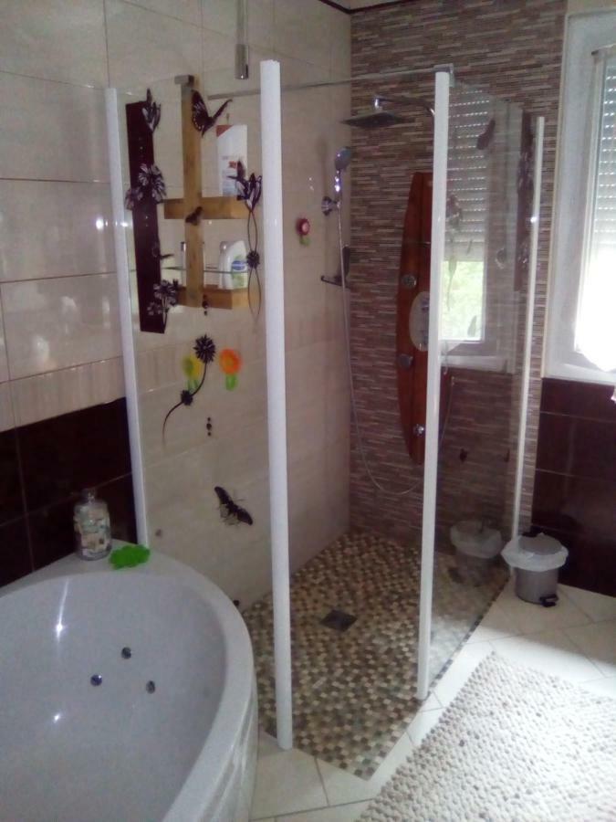 Route Departementale 765 Homestay